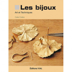 Les Bijoux - Art Et Techniques